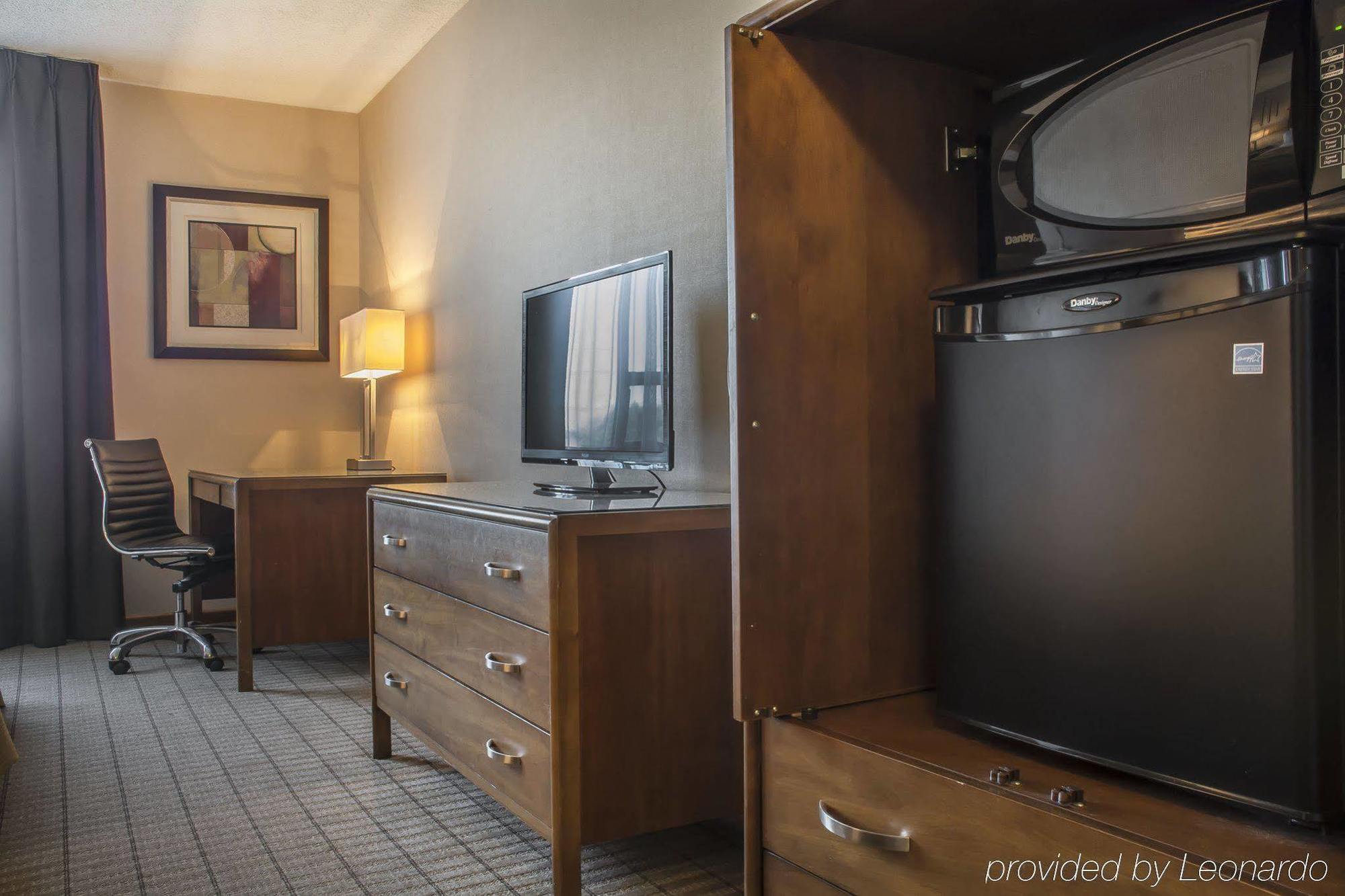 Comfort Inn Port Hope Bagian luar foto